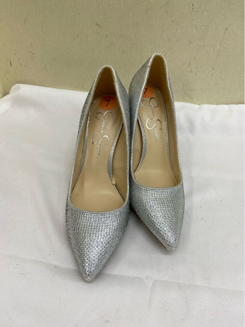Jessica Simpson Women's Size 7 Silver Pumps Shoes