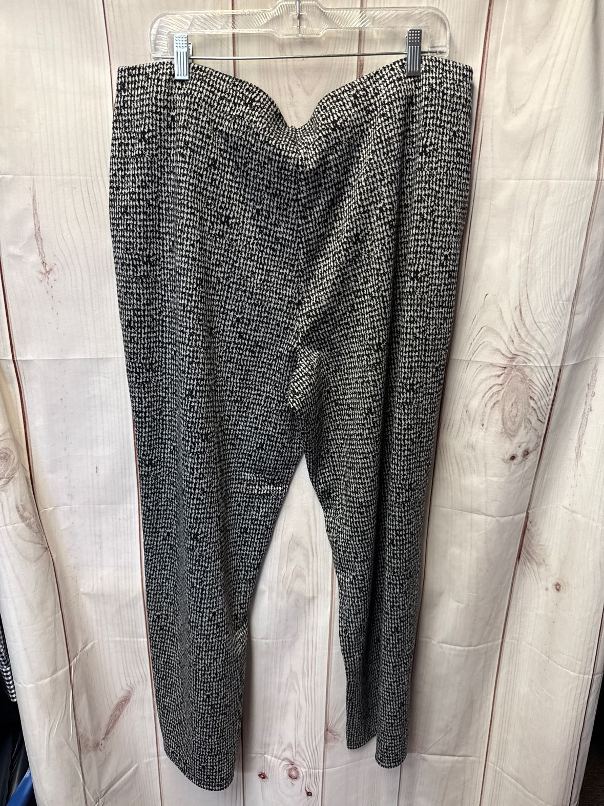 Nic & Zoe Women's Size 1X Black & White Pants