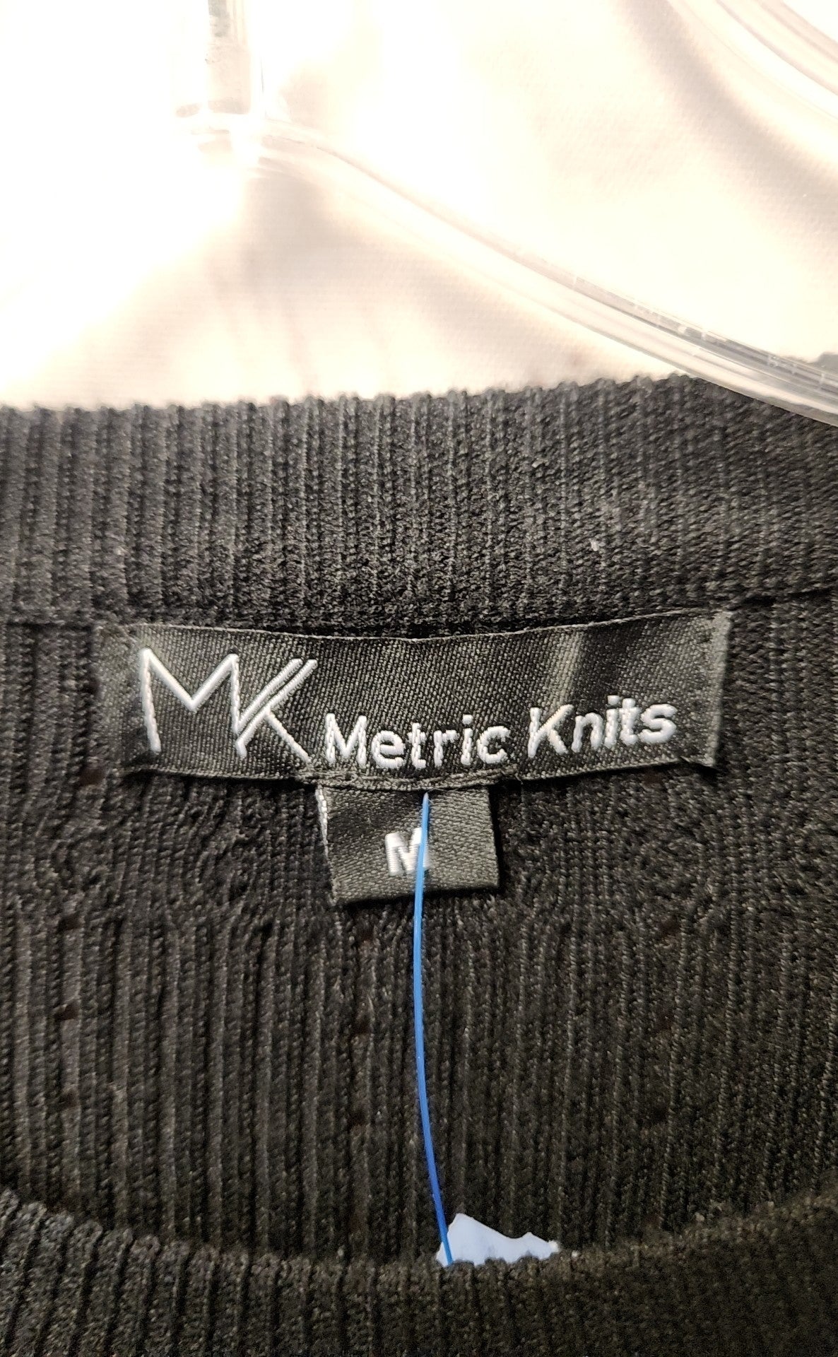 Metric Knits Women's Size M Black Sweater
