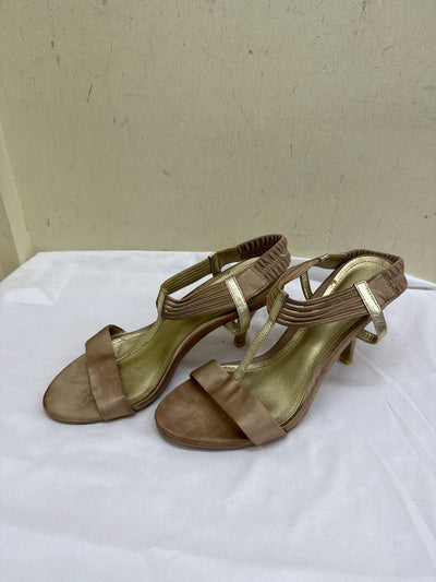 Kenneth Cole Women's Size 8 Gold Sandals