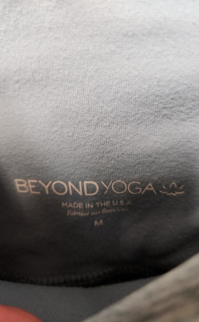 Beyond Yoga Women's Size M Blue Leggings