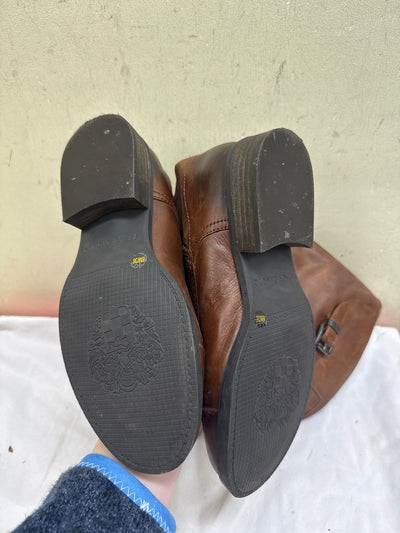 Vince Camuto Women's Size 6 Brown Boots Shoes