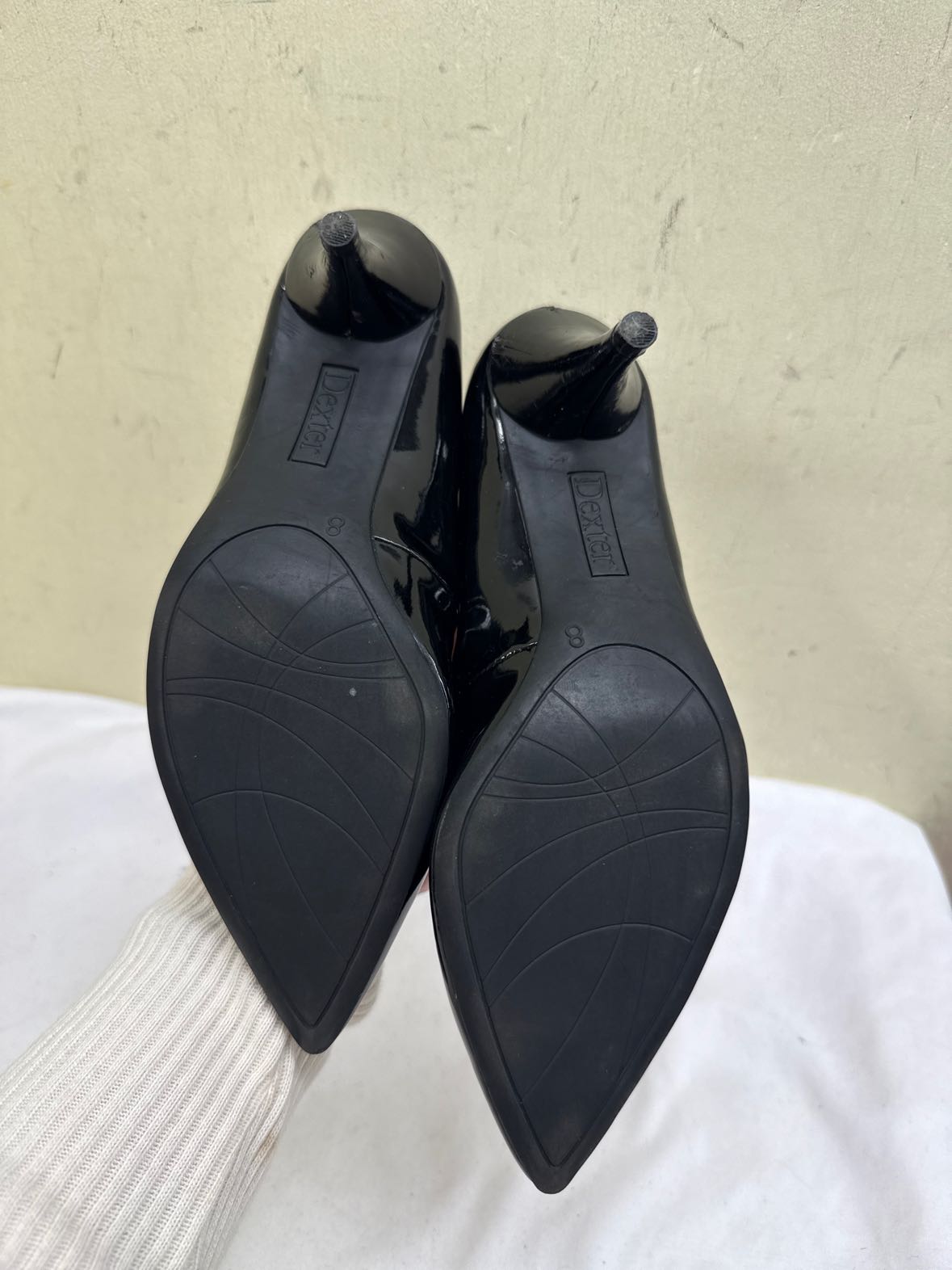 Dexter Women's Size 8 Black Pumps Shoes