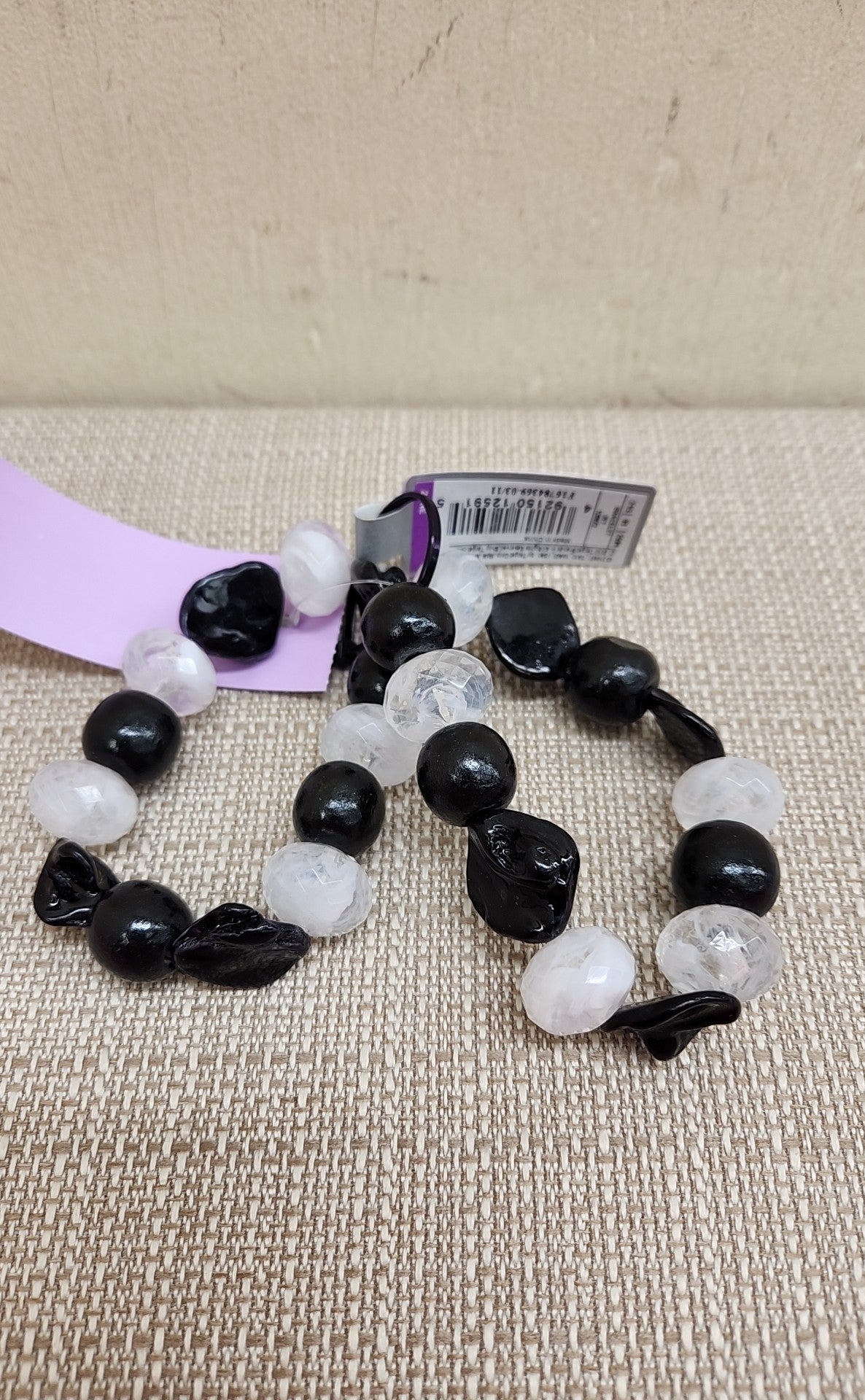 2PCS Black & White Beaded Bracelet