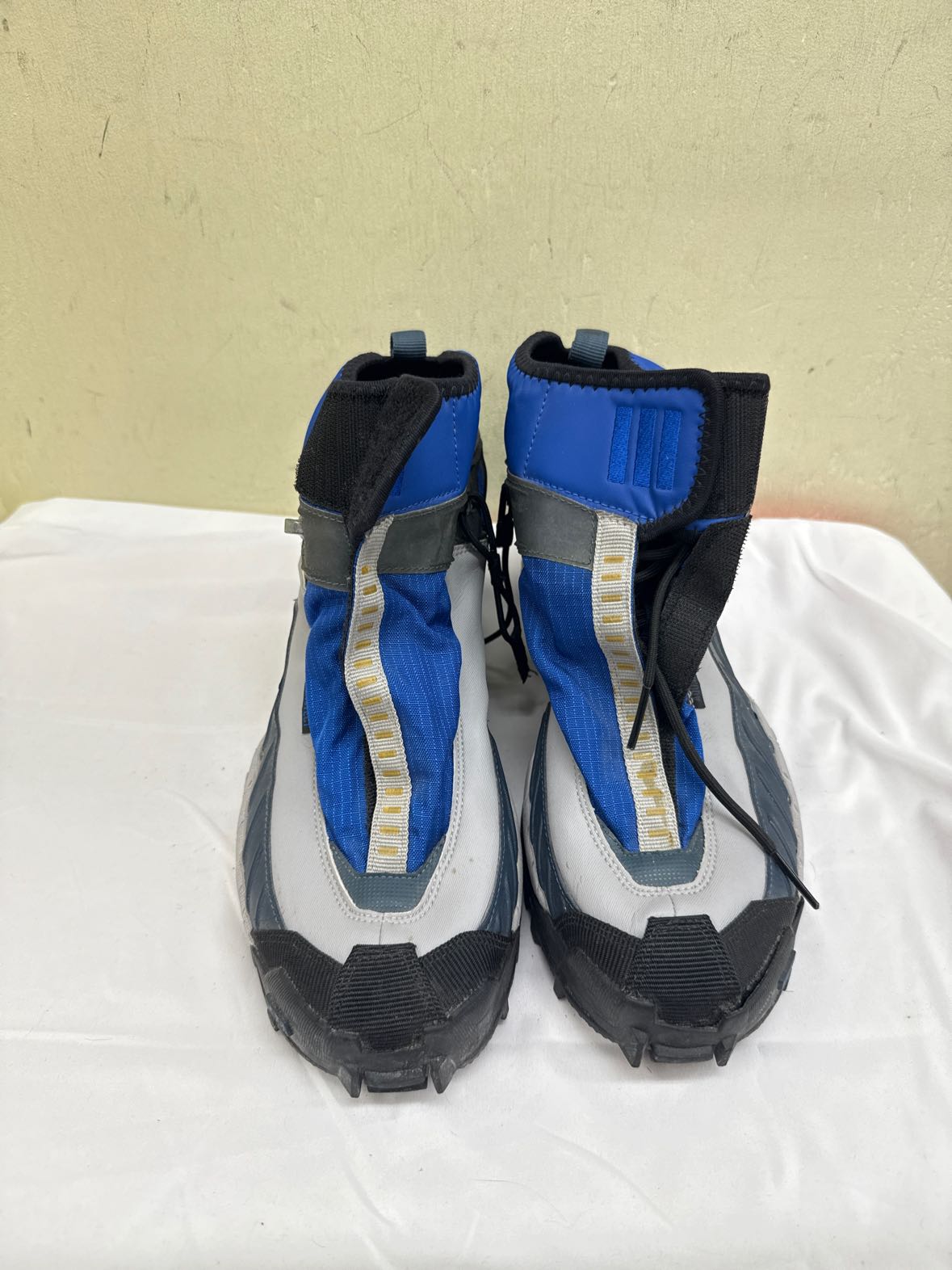 Adidas Men's Size 11-1/2 Blue Alledo Quattro Mountaineering Boots Shoes