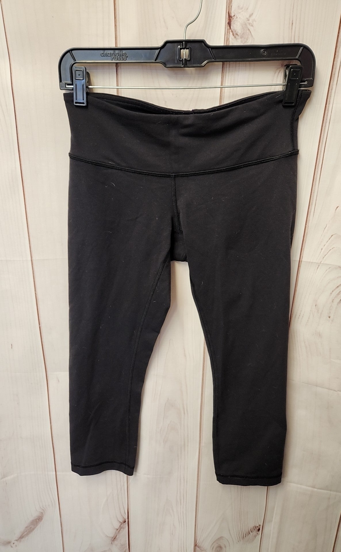 Lululemon Women's Size 6 Black Active Capris