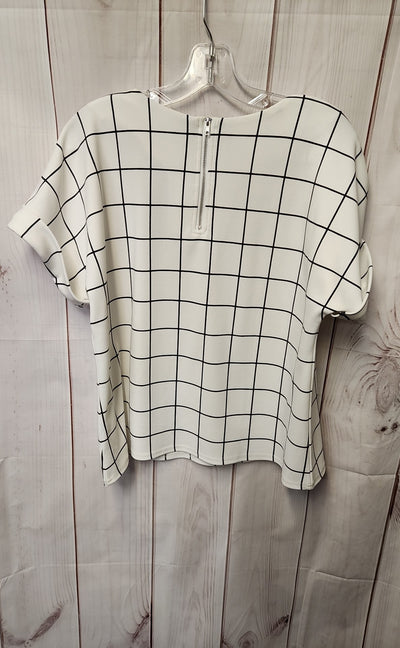 Mello Day Women's Size S White & Black Short Sleeve Top