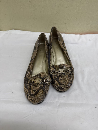 Anne Klein Women's Size 7-1/2 Tan Snakeskin Flats Shoes