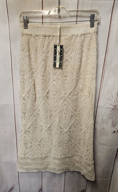 NWT Ultra Pink Women's Size S Beige Skirt