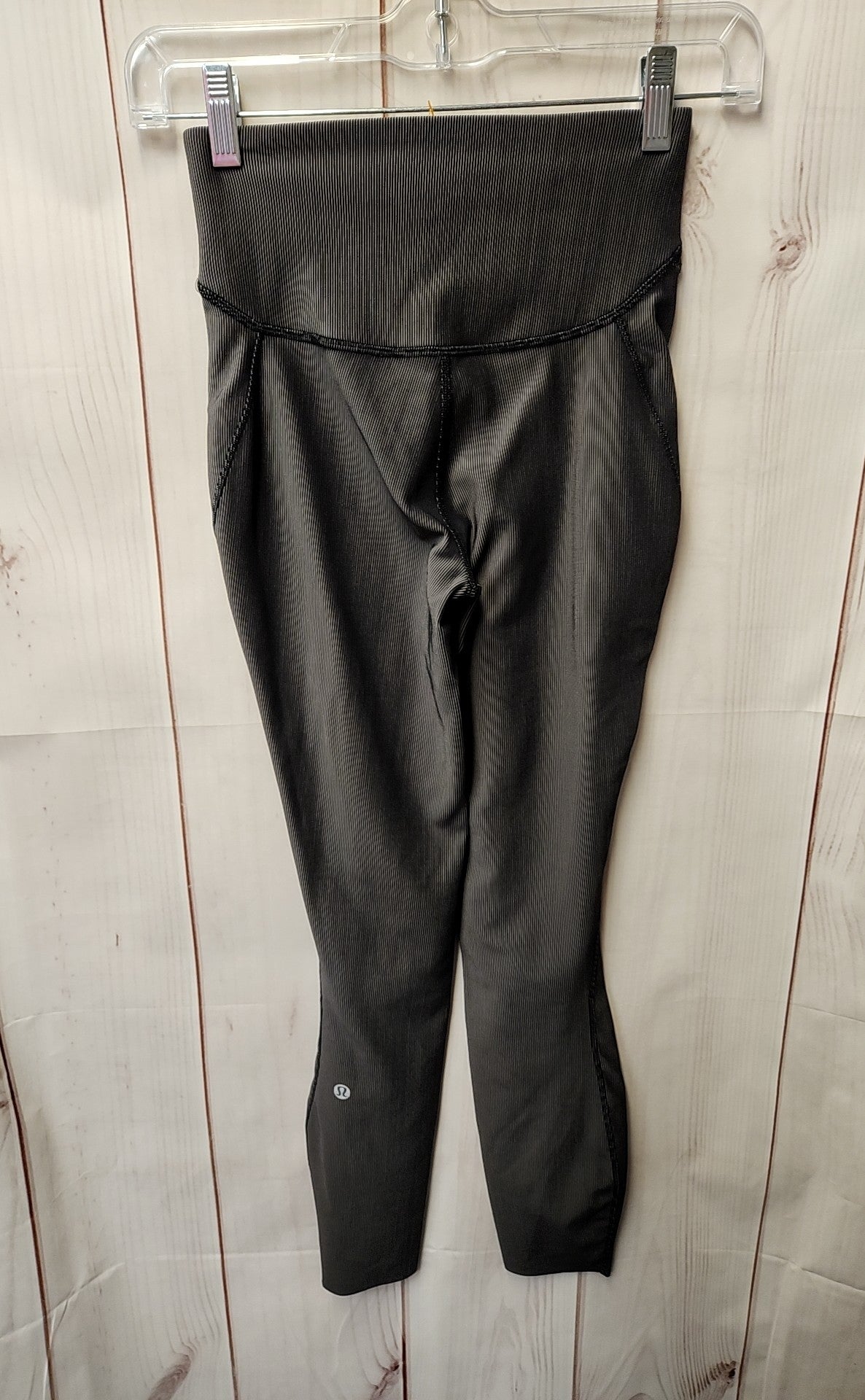 Lululemon Women's Size 2 Gray Leggings