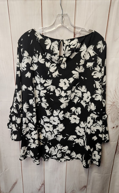 NWT Lane Bryant Women's Size 18 Black & White Floral 3/4 Sleeve Top