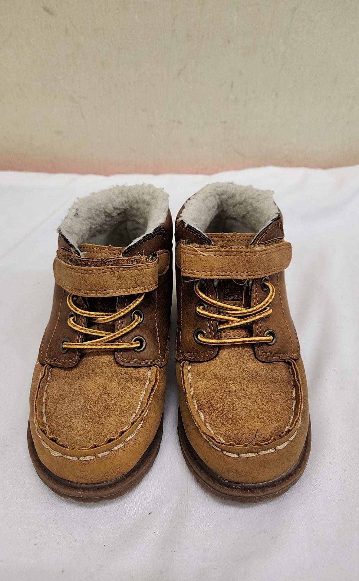 Osh Kosh Boy's Size 8 Brown Shoes