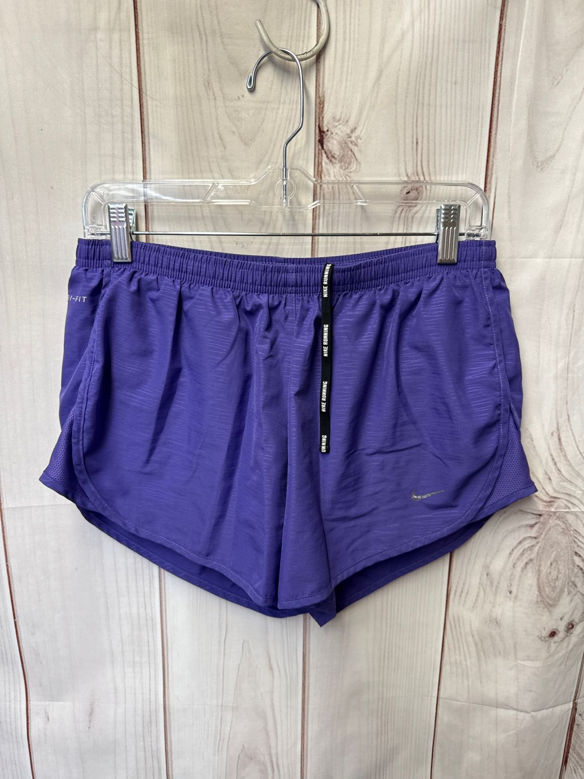 Nike Women's Size M Purple Active Shorts