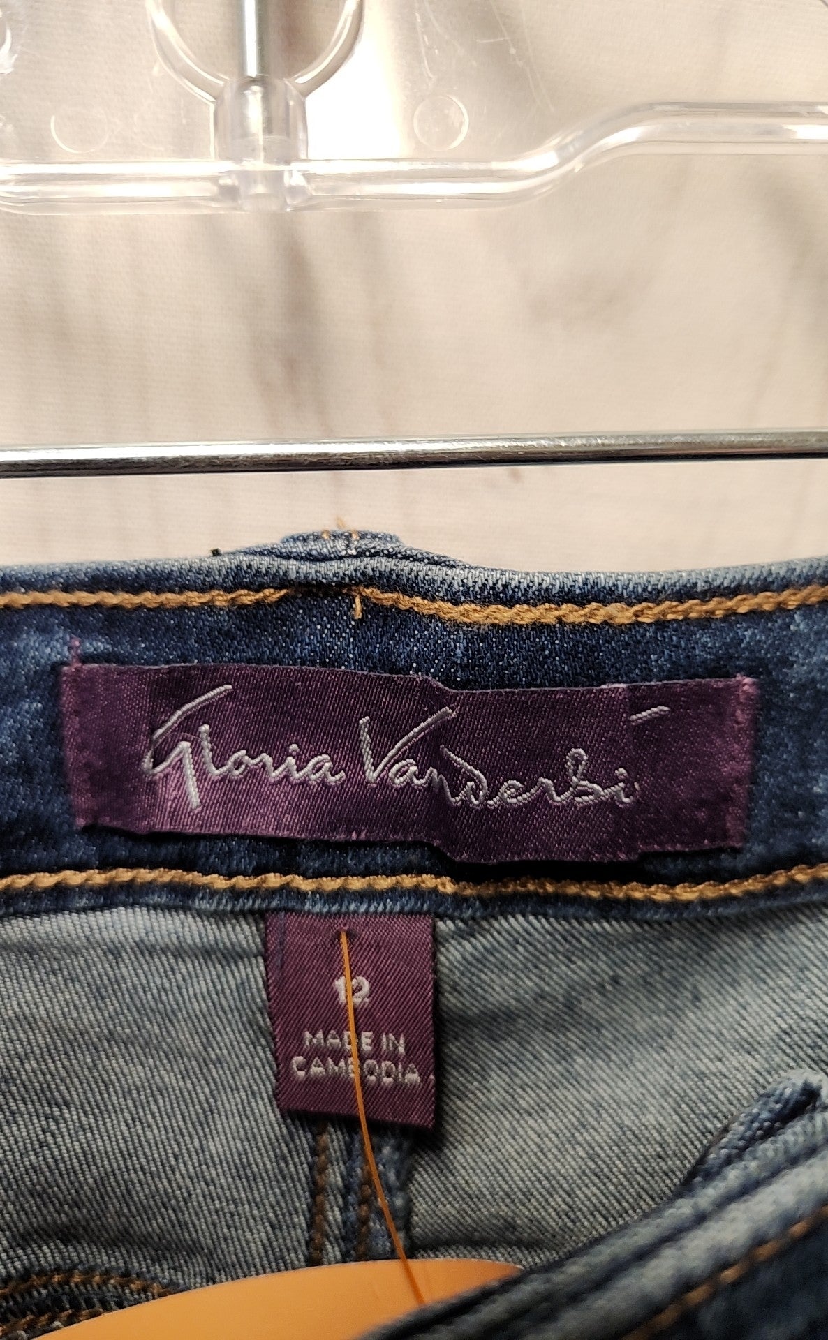 NWT Gloria Vanderbilt Women's Size 31 (11-12) Blue Jeans Amanda 2.0 Slim Leg