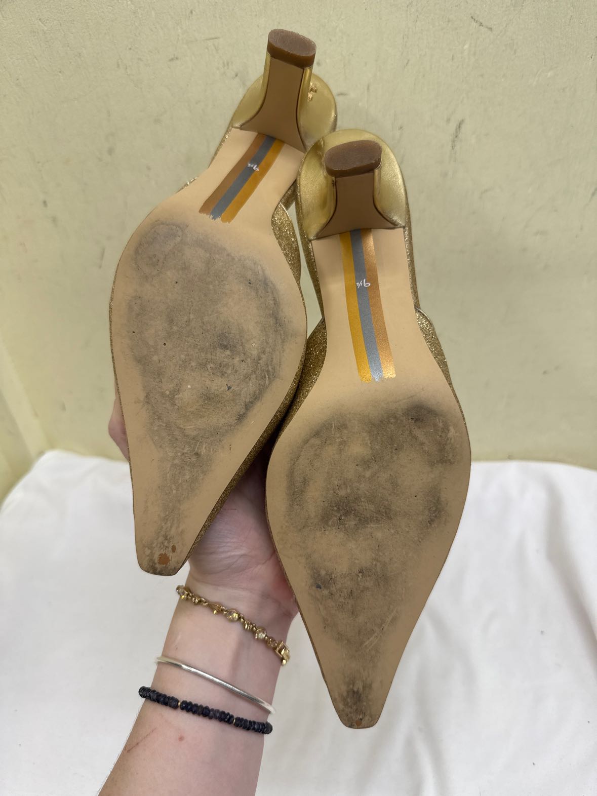 Sam Edelman Women's Size 9-1/2 Gold Pumps Shoes
