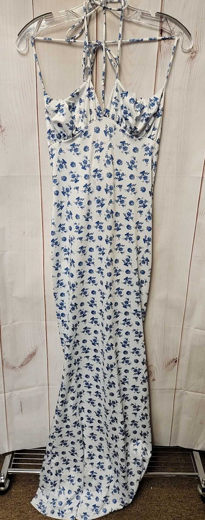 NWT Parthea Women's Size M White & Blue Floral Dress