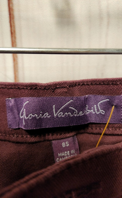 NWT Gloria Vanderbilt Women's Size 29 (7-8) Maroon Jeans