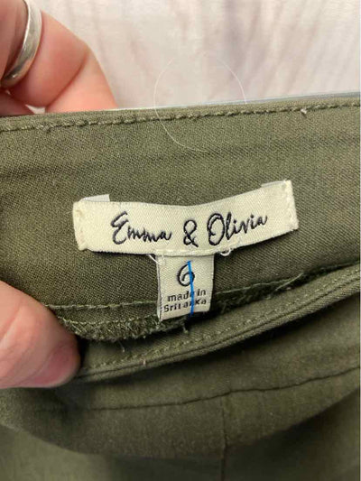 Emma & Olivia Women's Size 6 Olive Green Pants