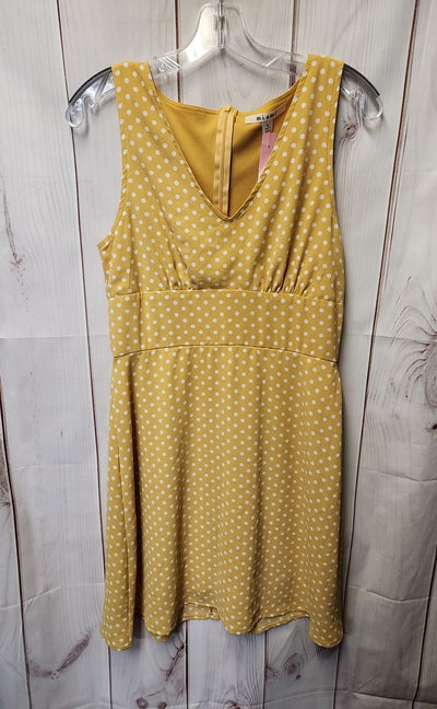 Mi Ami Women's Size M Yellow Polka Dot Dress