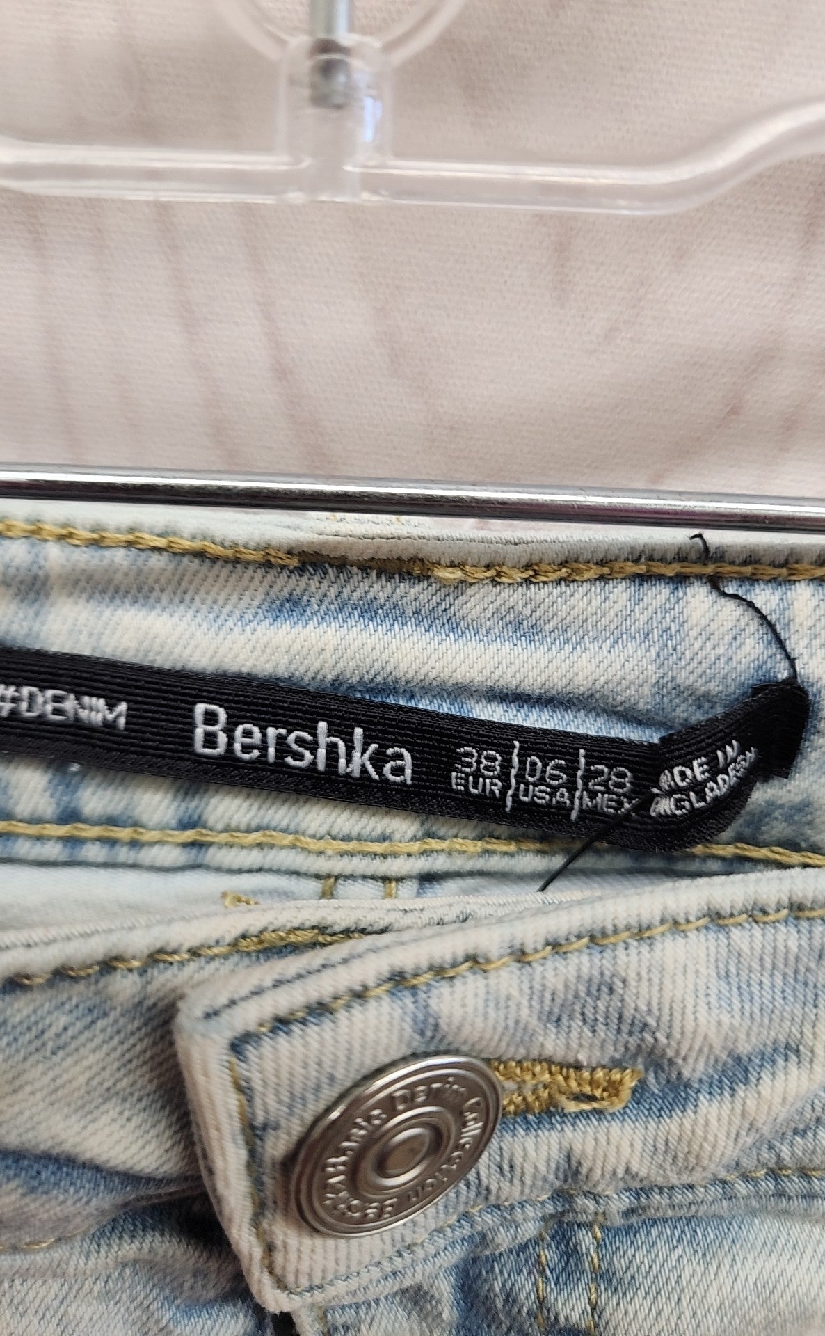 Bershka Women's Size 6 Blue Shorts
