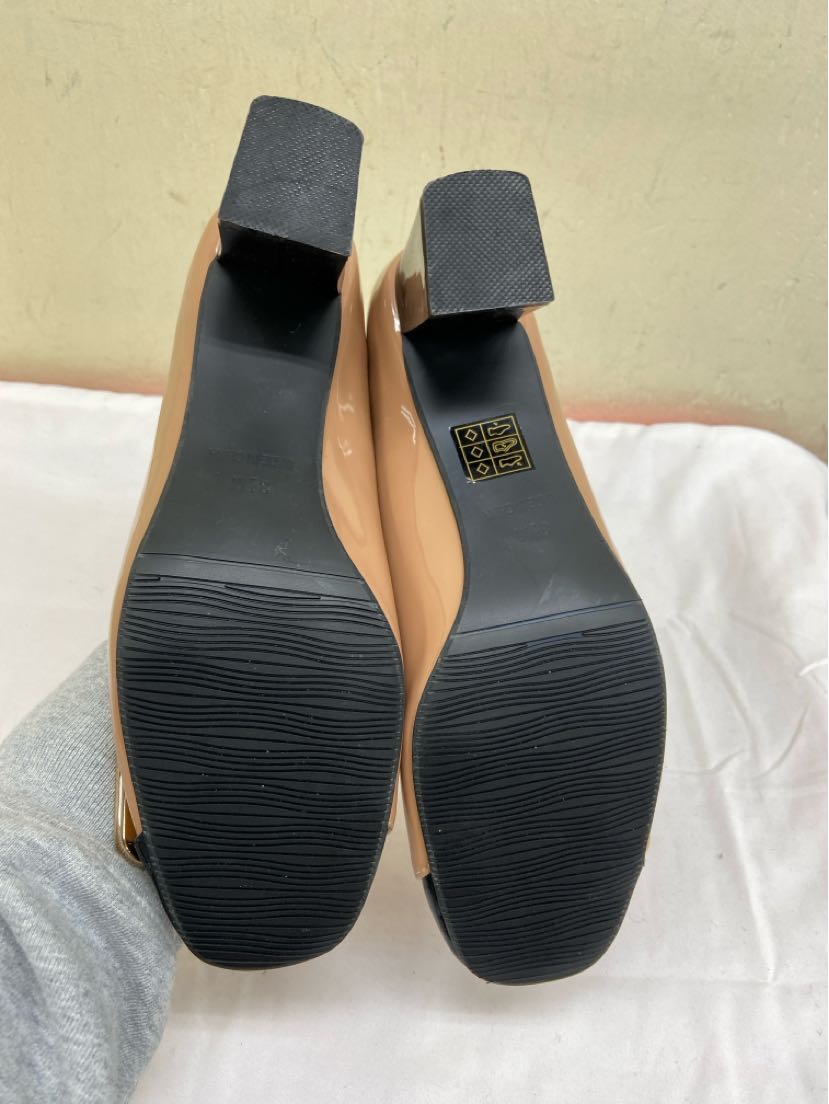 Ann Creek Women's Size 8-1/2 Tan Pumps