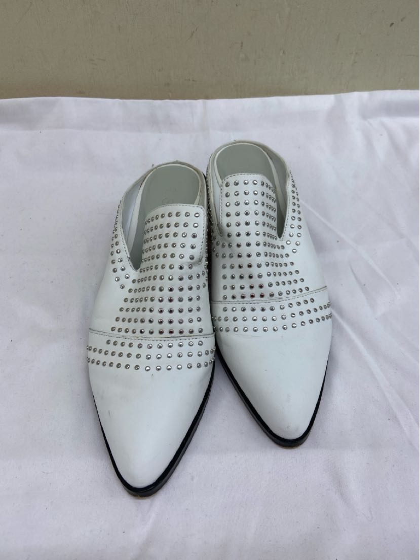 1. State Women's Size 6 White Pumps Shoes