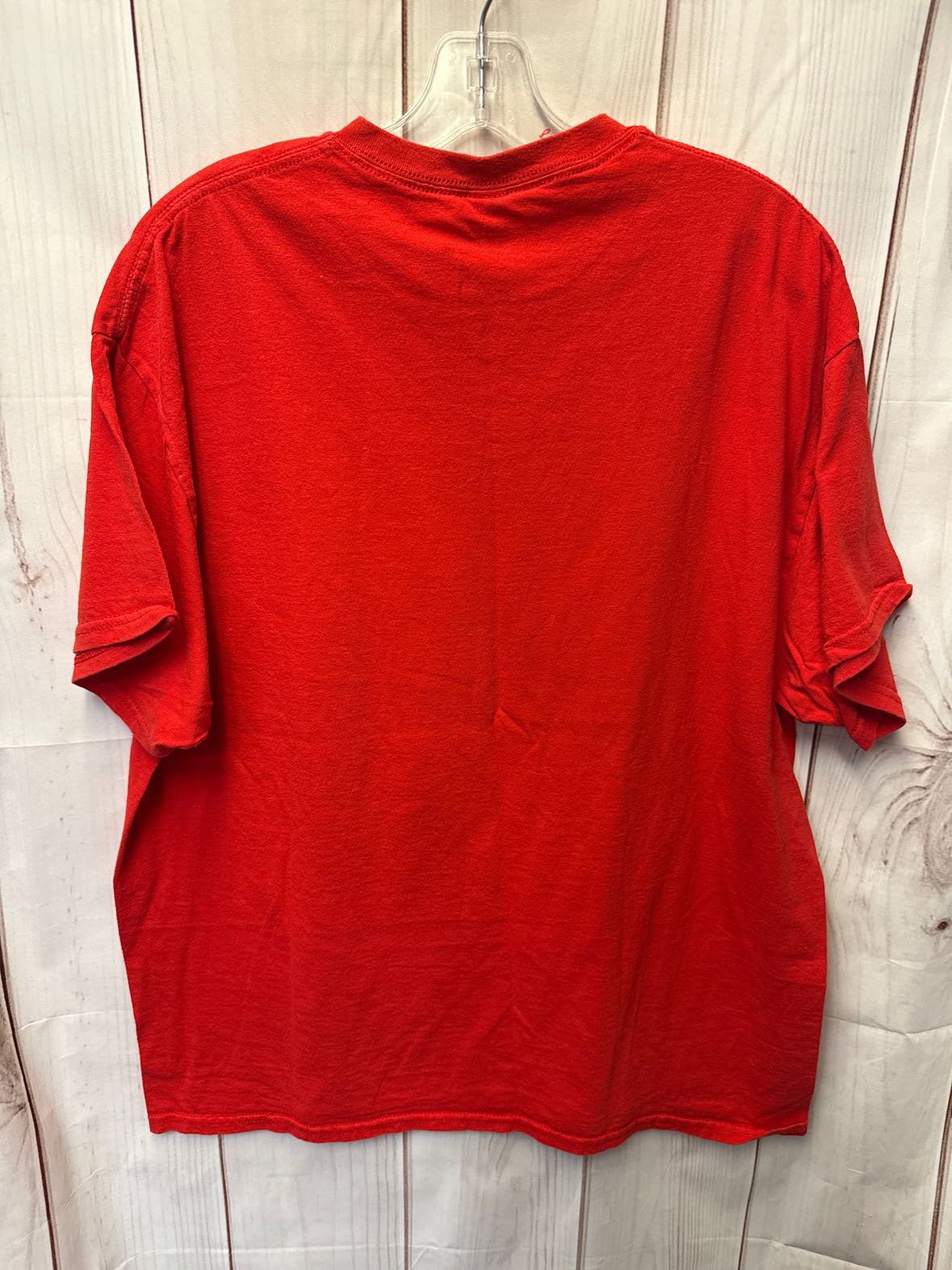 Gildan Men's Size XL Red Shirt