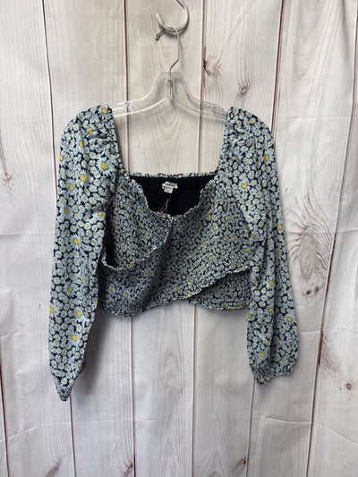 American Eagle Women's Size XL Blue Floral Long Sleeve Top