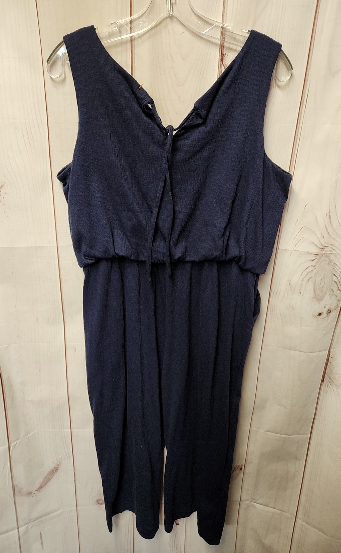 Belle by Kim Gravel Women's Size M Petite Navy Jumpsuit