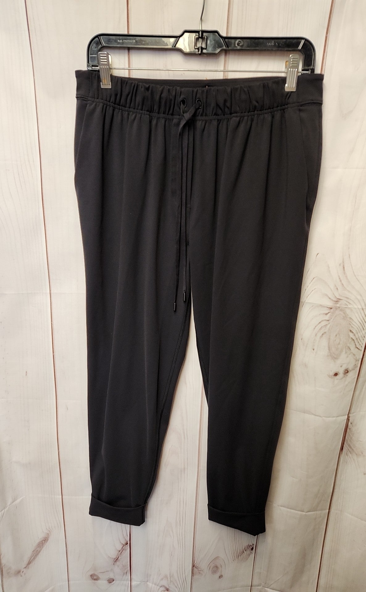 Lululemon Women's Size 6 Black Active Pants