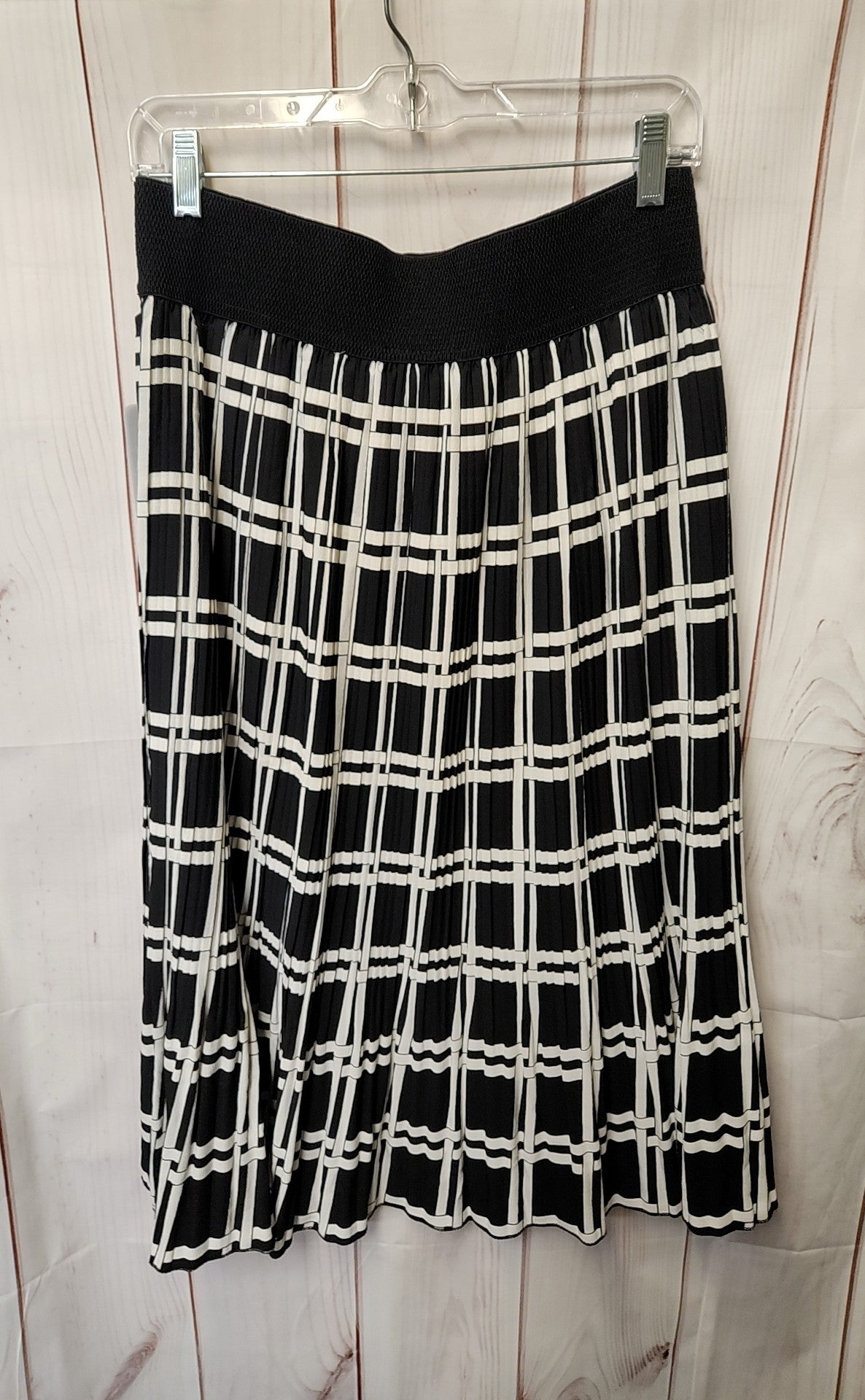 NWT Metrowear Women's Size L Black Skirt