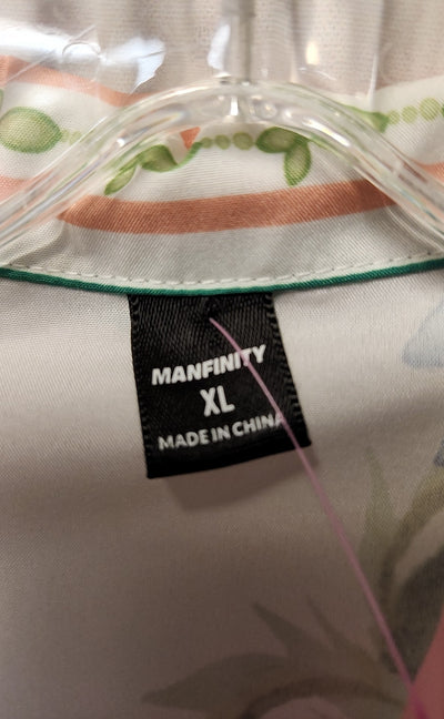 Manfinity Men's Size XL White Floral Shirt