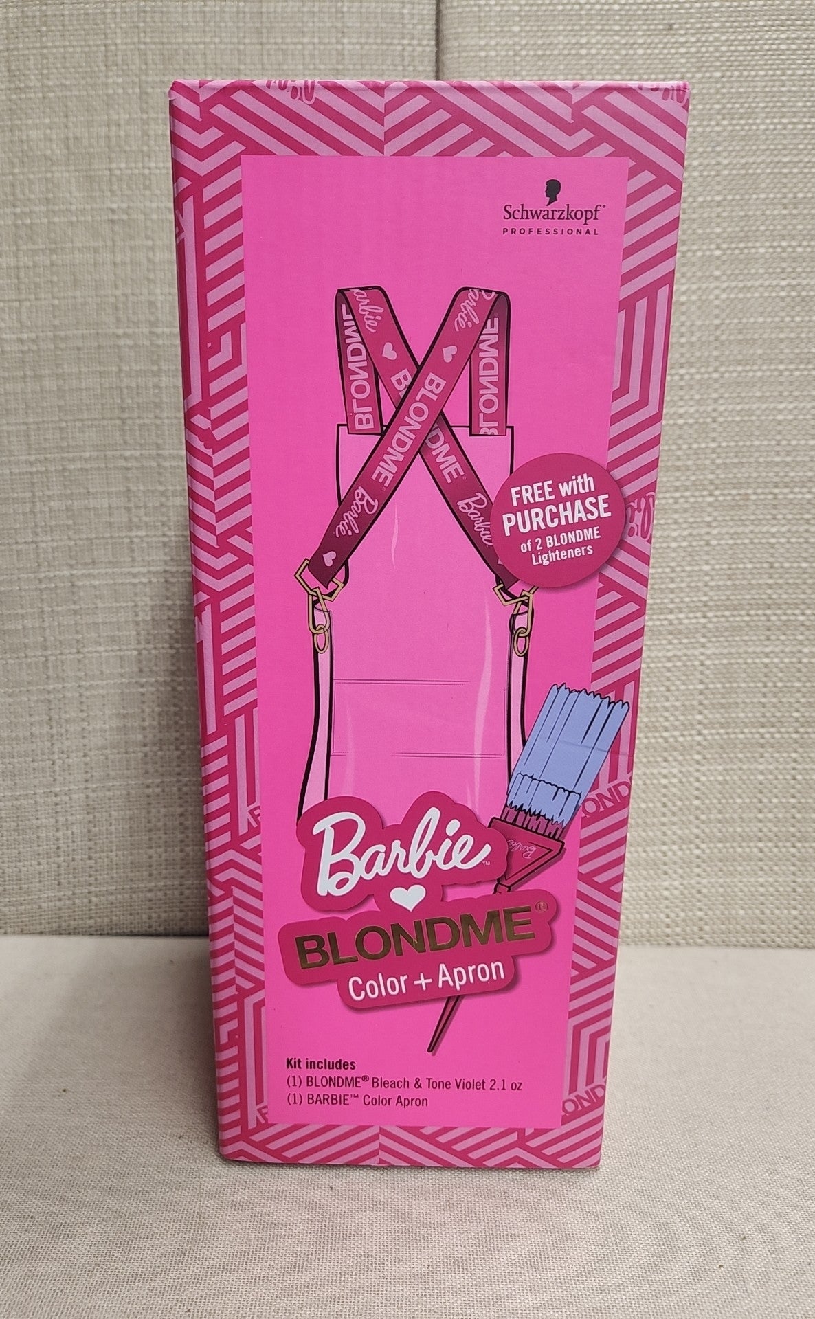 Barbie Blondme Schwarzkopf Color & Apron Kit in Box