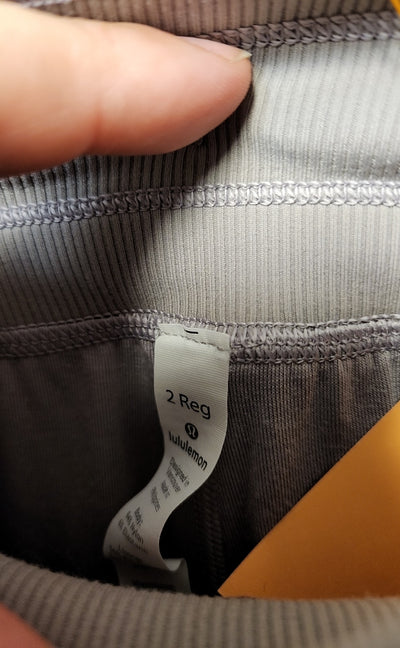 Lululemon Women's Size 2 Gray Active Pants