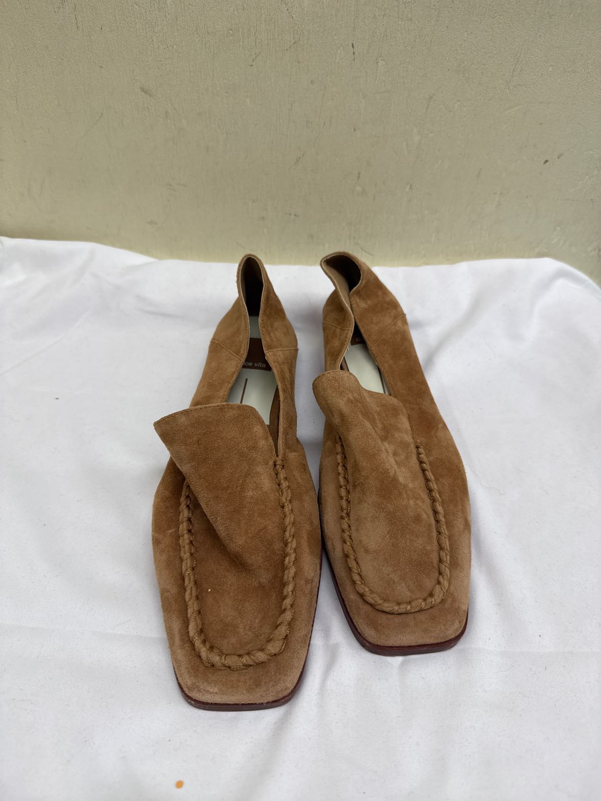 Dolce Vita Women's Size 8 Tan Flats Shoes