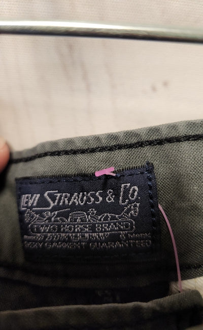 Levis Men's Size 31 Gray Shorts