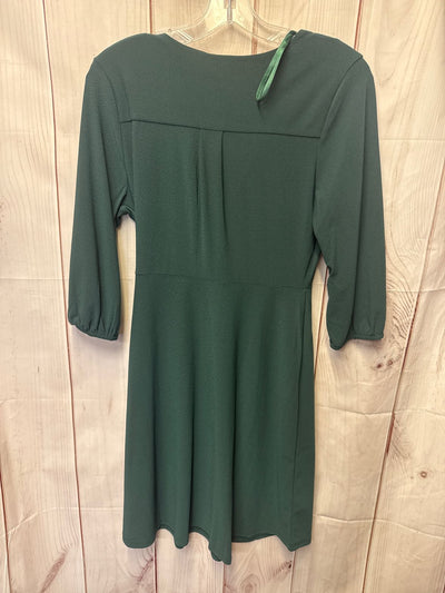 NWT Monteau Women's Size M Green Dress