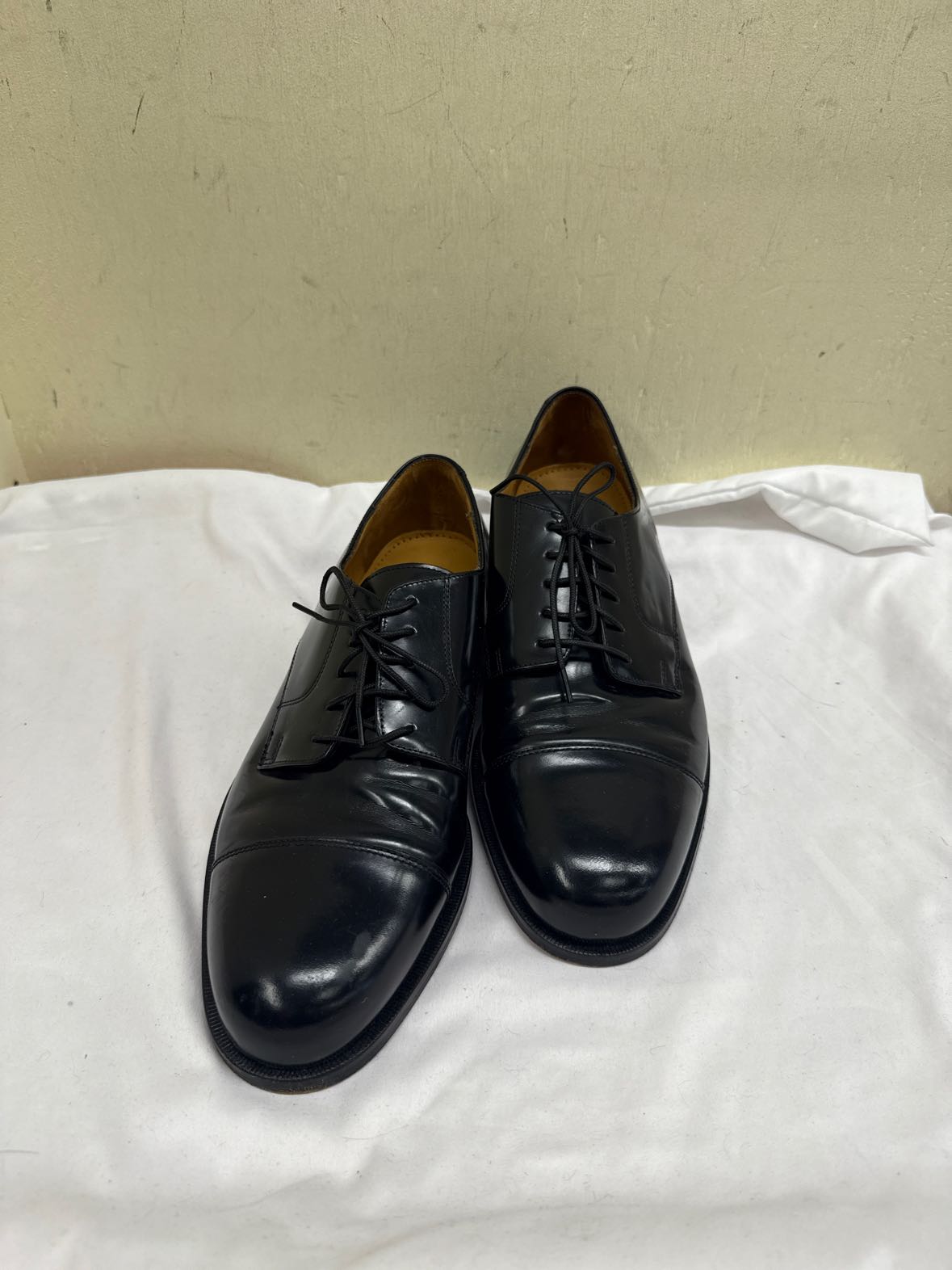 Cole Haan Men's Size 9-1/2 Black Leather Shoes
