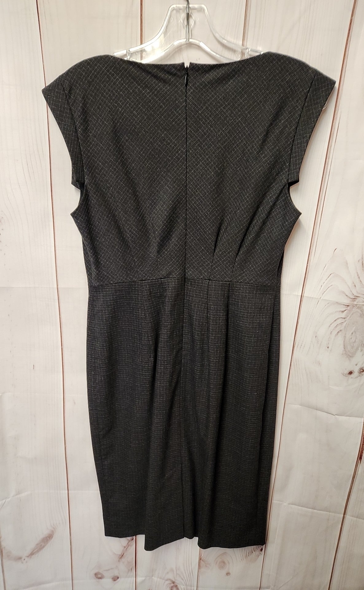 Classiques Entier Women's Size 6 Gray Dress