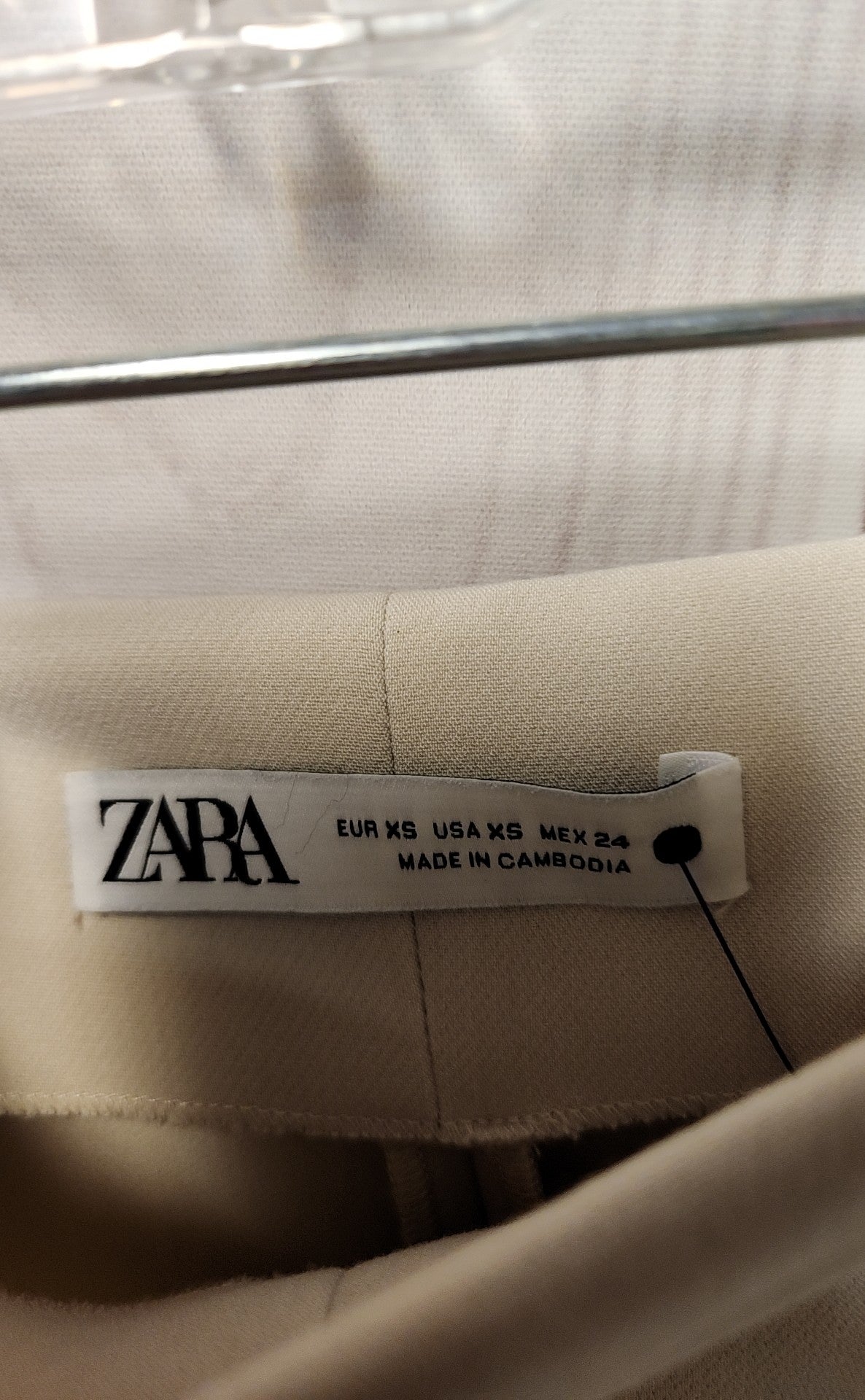 Zara Women's Size XS Beige Pants