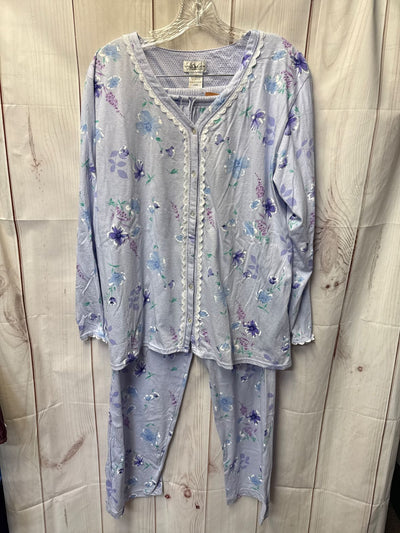 Villager Women's Size L Purple Floral Pajamas