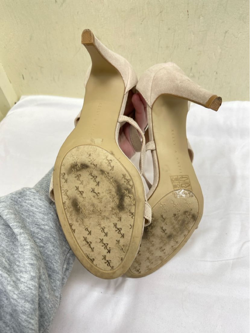 Kelly & Katie Women's Size 9-1/2 Tan Sandals