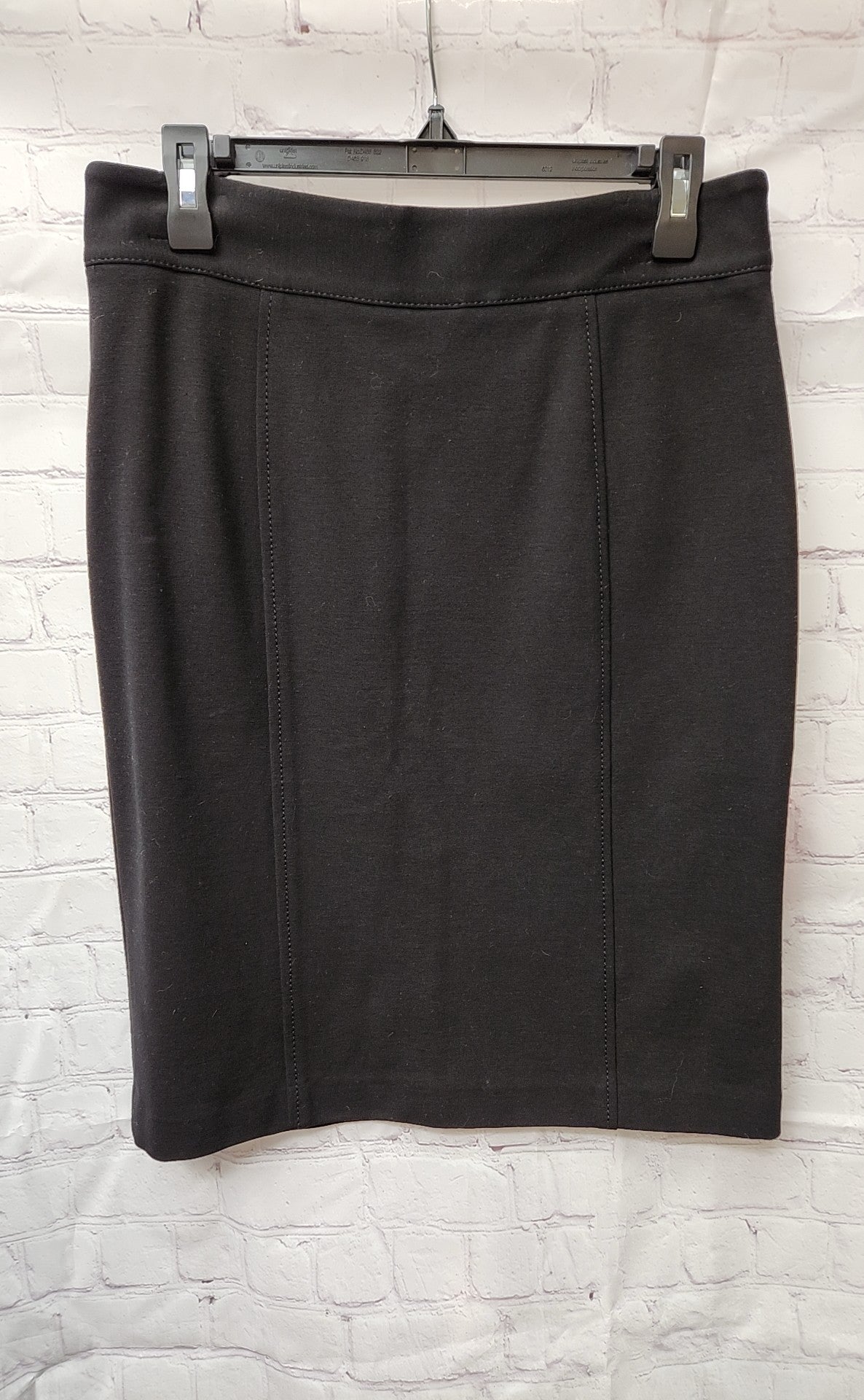 NWT Bernardo Women's Size 10 Black Skirt