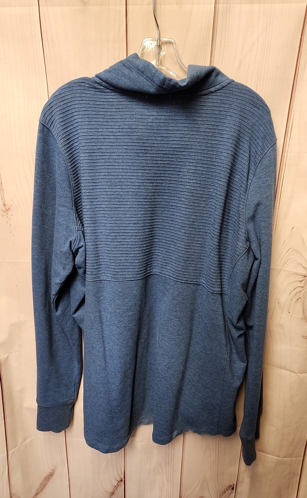 LL Bean Women's Size 1X Blue Sweatshirt