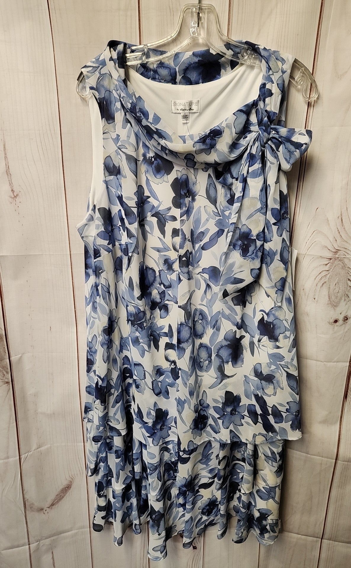 Signature by Robbie Bee Women's Size 22 White & Blue Floral Dress