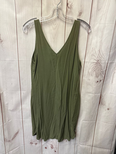 Old Navy Women's Size M Olive Green Dress