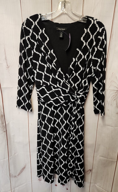 White House Black Market Women's Size 10 Black Dress