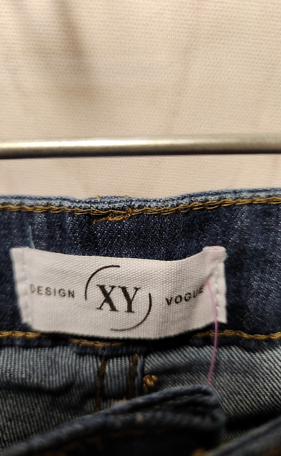 Design XY Vogue Women's Size S Blue Jeans