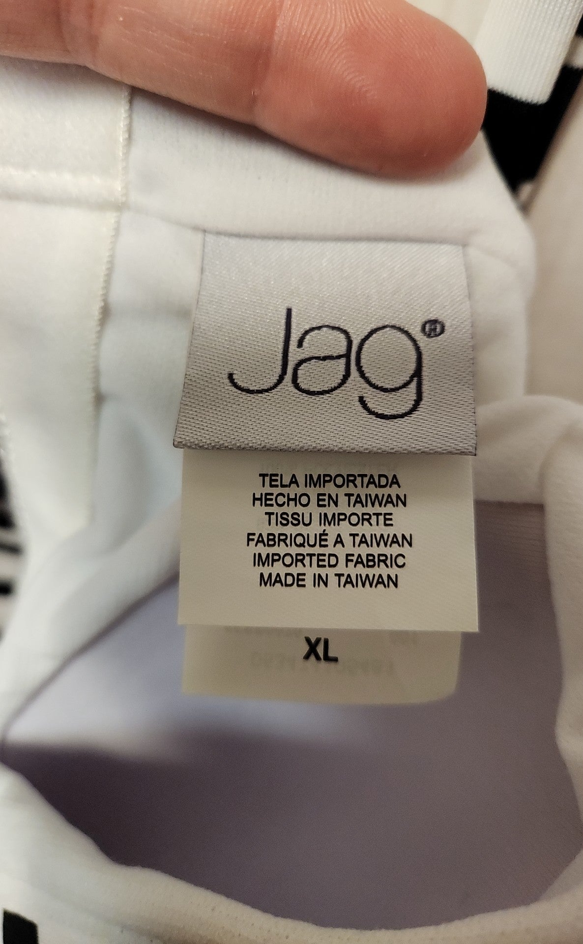 Jag Women's Size XL White & Black Swim Top