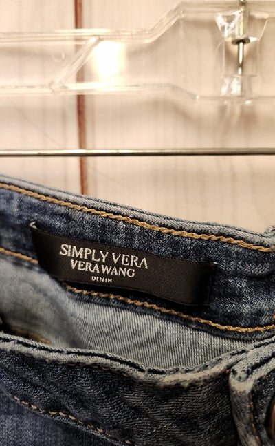 Simply Vera Women's Size 33 (15-16) Blue Jeans Mid Rise Capri